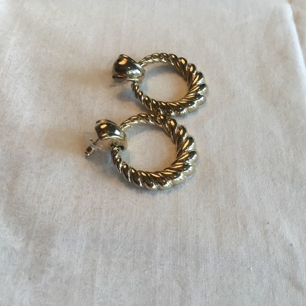 $10 ea or 3/$20. Goldtone Door Knocker Earring - Picture 4 of 9